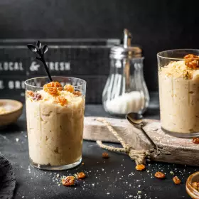 Овсяный кисель с изюмом и фундуком