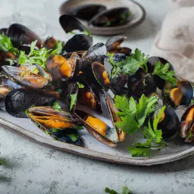 Мидии в белом вине