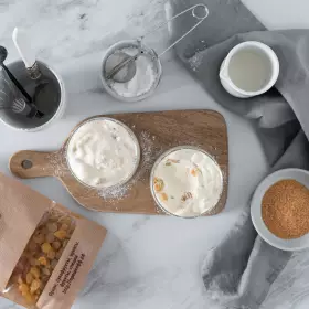 Сметанное желе с изюмом