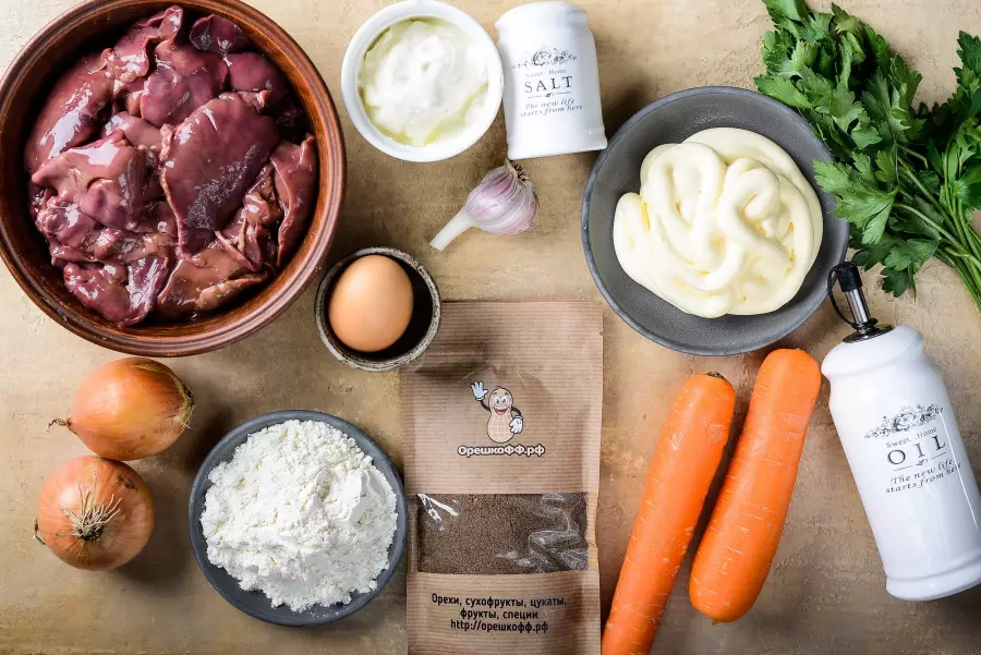Ингредиенты для рецепта печёночный торт из куриной печени