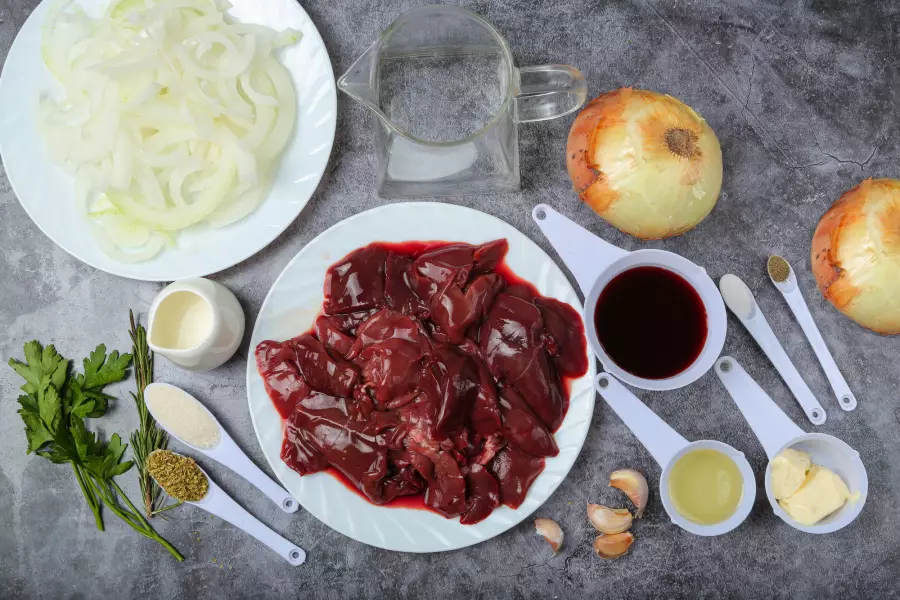 Ингредиенты для рецепта паштет из печени кролика