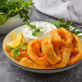 Кольца кальмаров в кляре