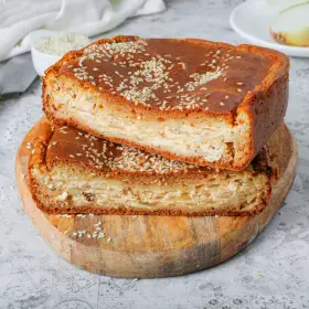 Луковый пирог с сыром