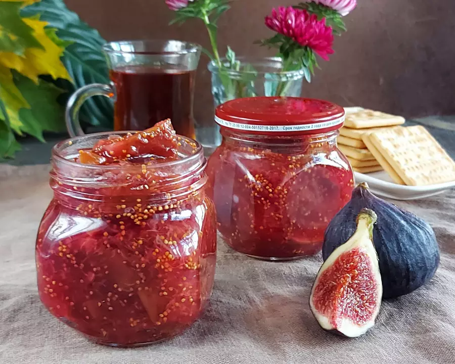 Готовое блюдо варенье из инжира