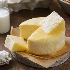 Сыр домашний из молока и творога