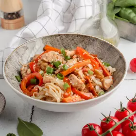 Лапша удон с курицей