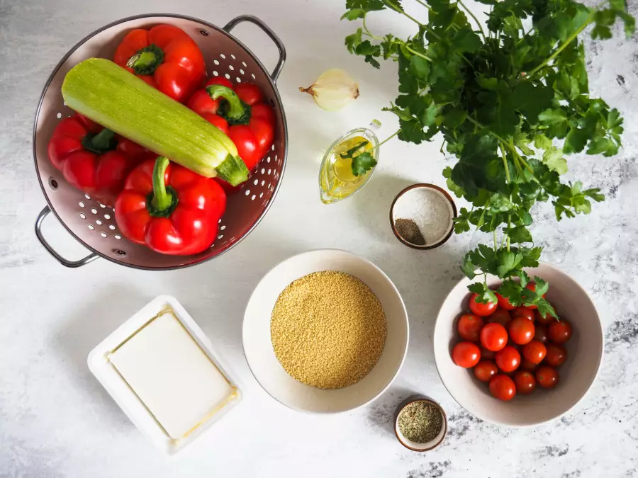Ингредиенты для рецепта перцы фаршированные кускусом