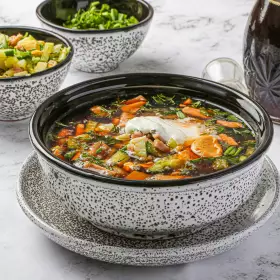 Окрошка на квасе с колбасой и картошкой
