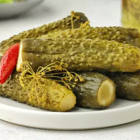 Маринованные огурцы с мёдом