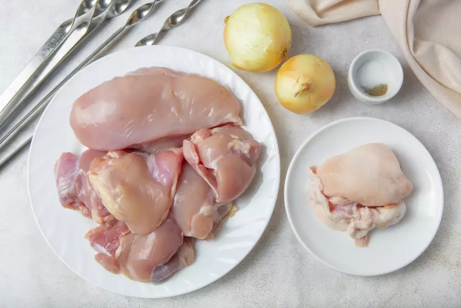 Ингредиенты для рецепта люля-кебаб из курицы