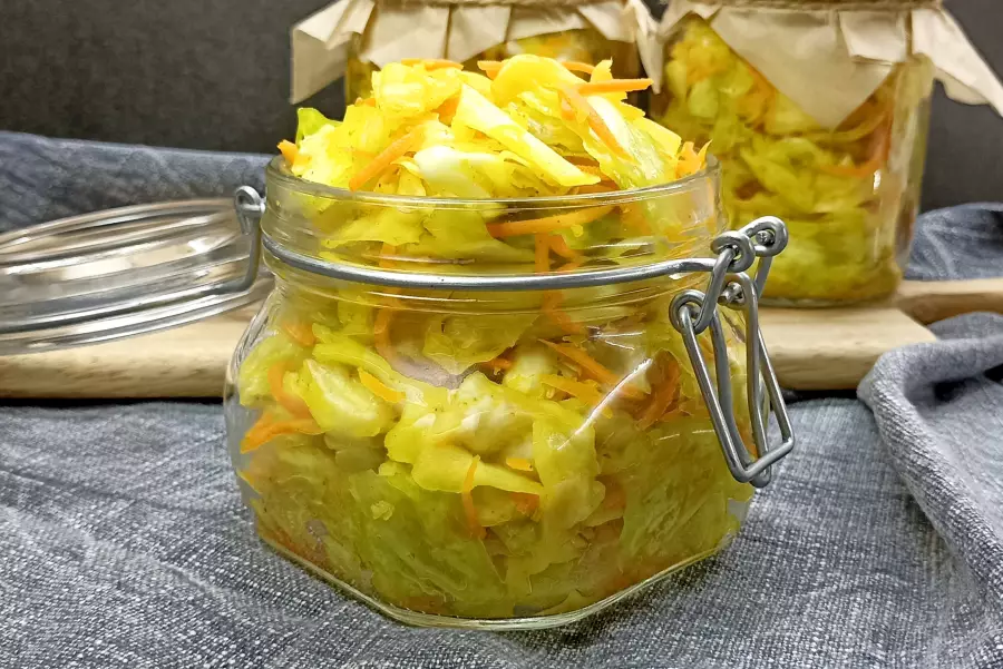 Готовое блюдо домашняя капуста по-корейски