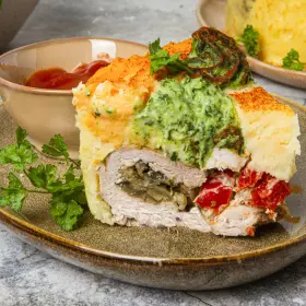 Сытный мясной торт