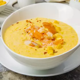 Кукурузный суп с креветками