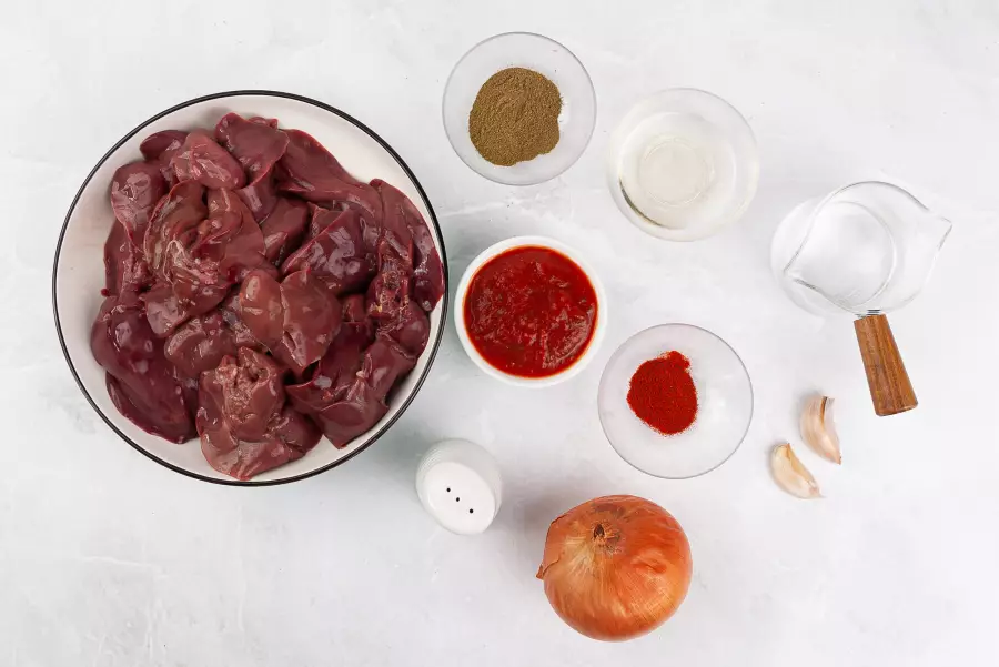 Ингредиенты для рецепта куриная печень в духовке