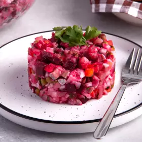 Винегрет с селёдкой классический