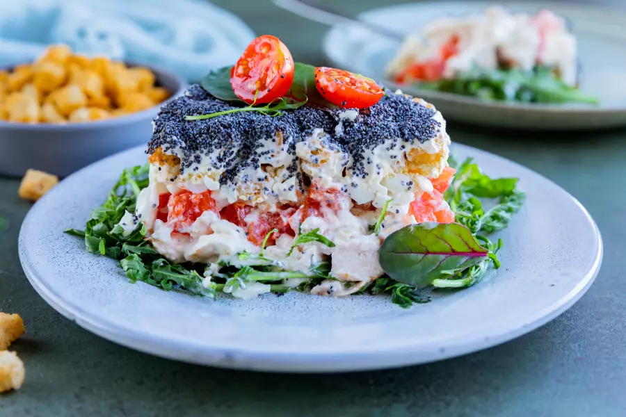 Готовое блюдо салат курица под кайфом