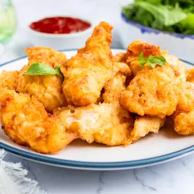 Куриные стрипсы