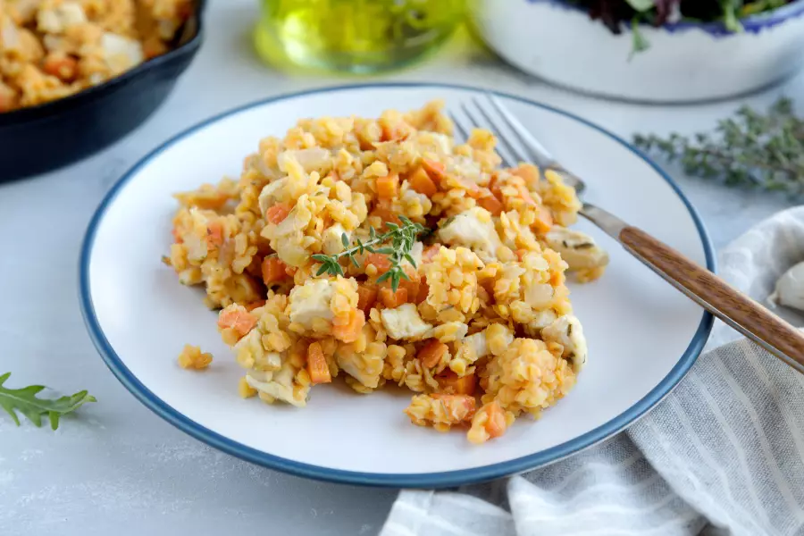 Чечевица с курицей