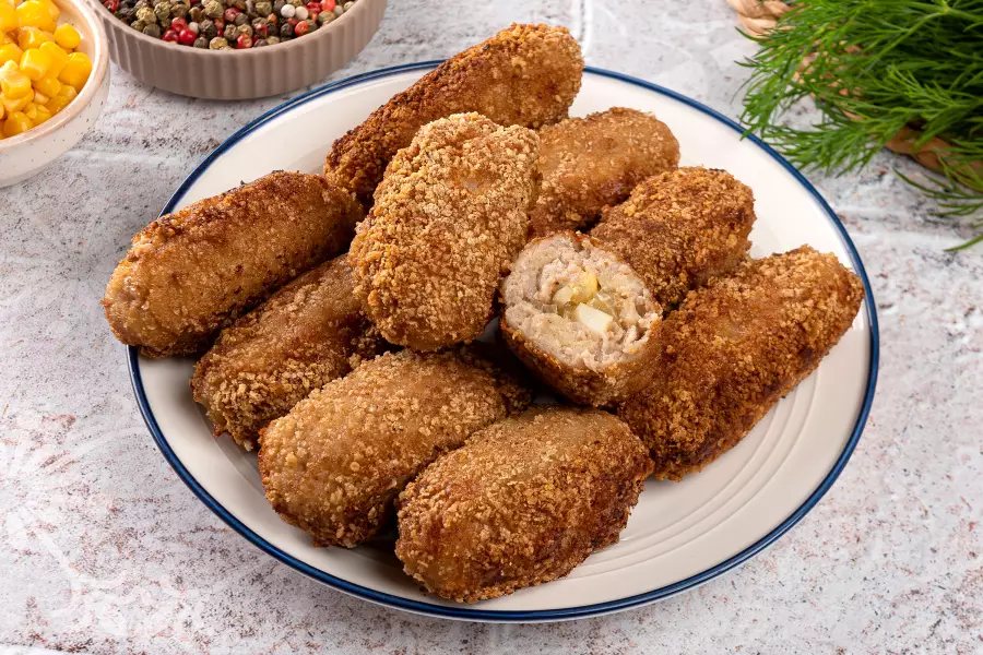 Зразы мясные с яйцом