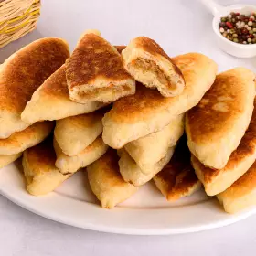 Пирожки с квашеной капустой