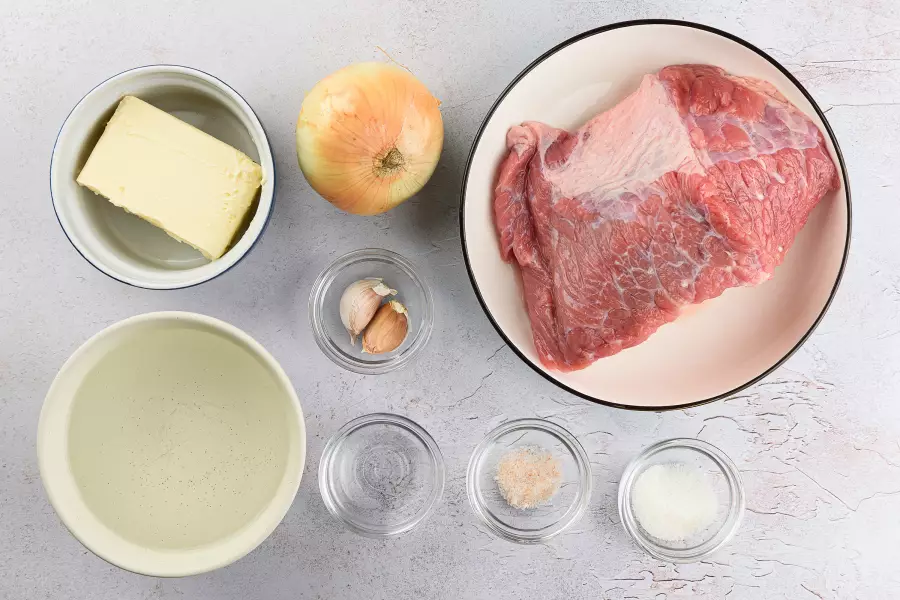 Ингредиенты для рецепта мясо по-кремлёвски из говядины