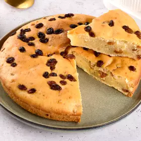 Пирог с изюмом в духовке