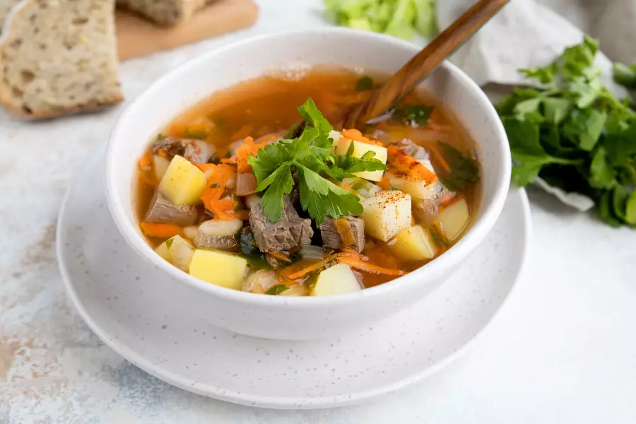 Суп фасолевый с мясом