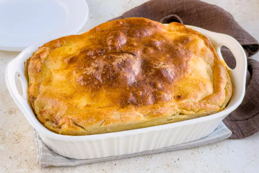 Готовое блюдо ачма с сыром в духовке