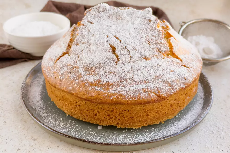 Кекс на молоке в духовке