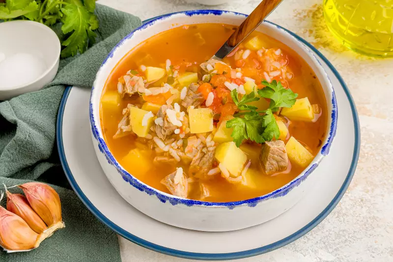 Харчо из говядины с картошкой