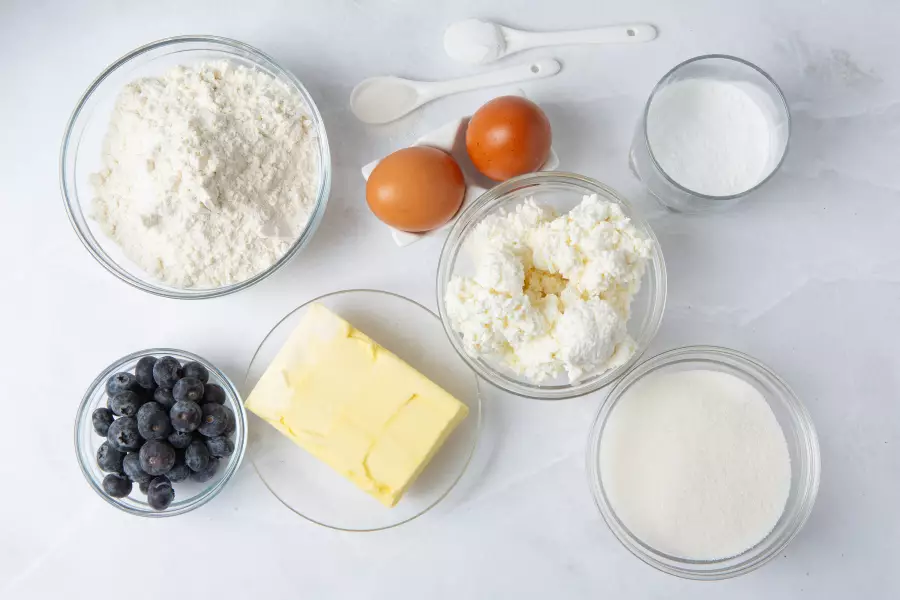 Ингредиенты для рецепта творожные вафли в вафельнице