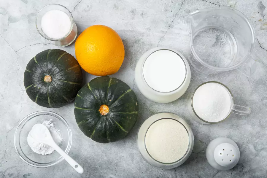 Ингредиенты для рецепта манник с тыквой на кефире