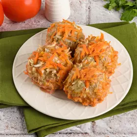 Ёжики в томатном соусе