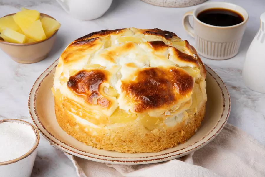 Пирог с ананасами