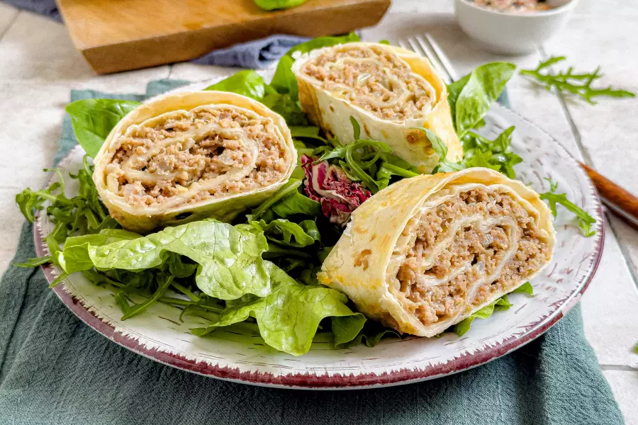 Лаваш с фаршем в духовке