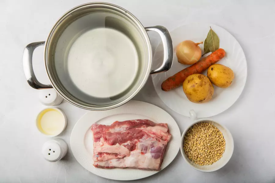 Ингредиенты для рецепта суп с картошкой и перловкой