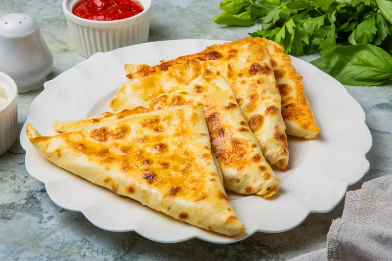 Хачапури из лаваша с сыром